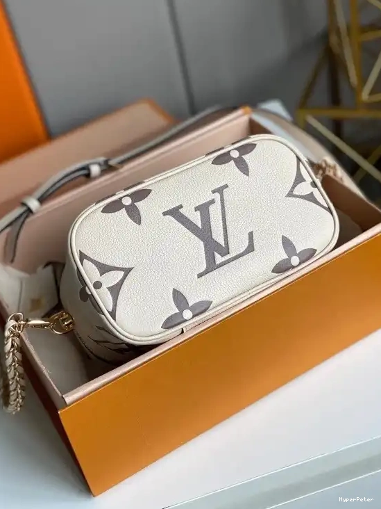 VANITY VUITTON LOUIS PM 0514